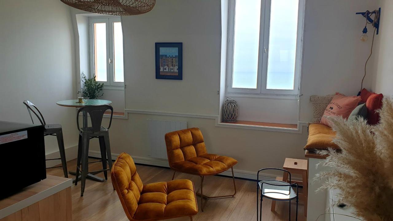 Villa Mignon Grand Studio Vue Mer 메르레뱅 외부 사진